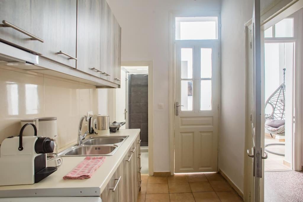 Апартаменты Splendid Full 5Bdr/3Bath/2Kitchens Mansion In Ath Афины Экстерьер фото