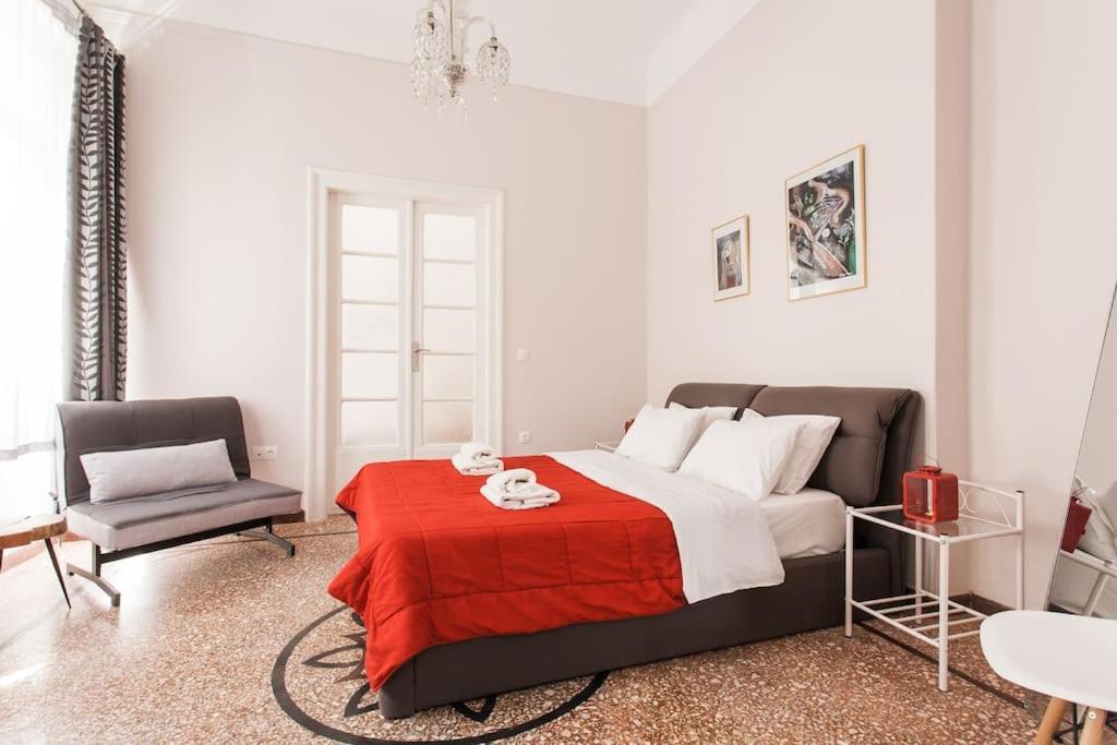 Апартаменты Splendid Full 5Bdr/3Bath/2Kitchens Mansion In Ath Афины Экстерьер фото